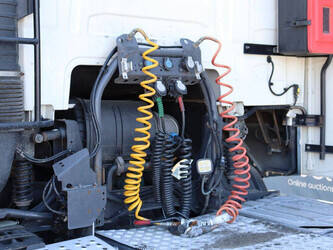 2018-volvo-fh420-46908948