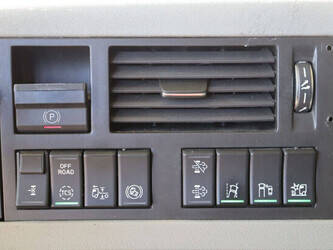 2018-volvo-fh420-46909001