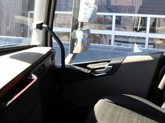 2018-volvo-fh420-46909010