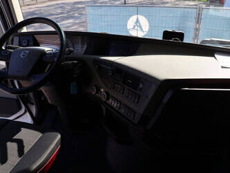 2018-volvo-fh420-46909014