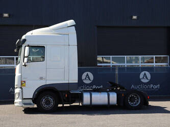 صورة ل الشاحنات ومعدات النقل 2018 داف XF480 FT للبيع في المملكة المتّحدة