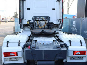 2016-scania-r580-1449045-46909411