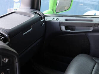 2016-scania-r580-1449045-46909451