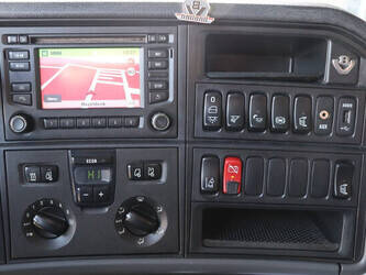 2016-scania-r580-1449045-46909473