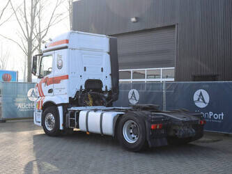 2015-mercedes-benz-actros-1449046-46909506