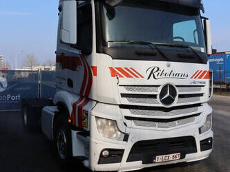 2015-mercedes-benz-actros-1449046-46909509