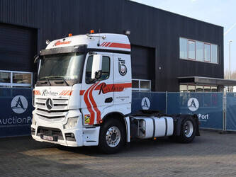 2015-mercedes-benz-actros-1449046-46909511