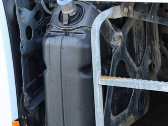 2015-mercedes-benz-actros-1449046-46909523