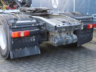 2015-mercedes-benz-actros-1449046-46909529