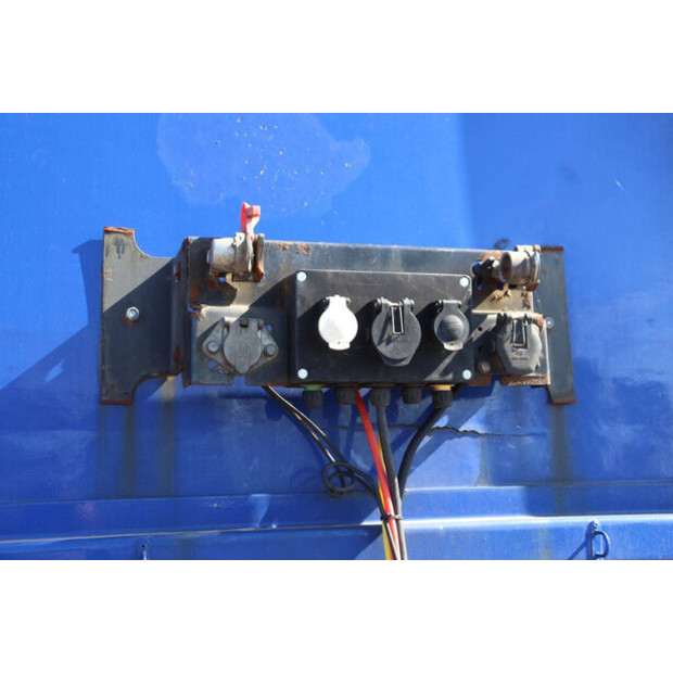 2004 باكتون T3-001-46909585