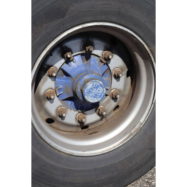 2004 باكتون T3-001-46909590