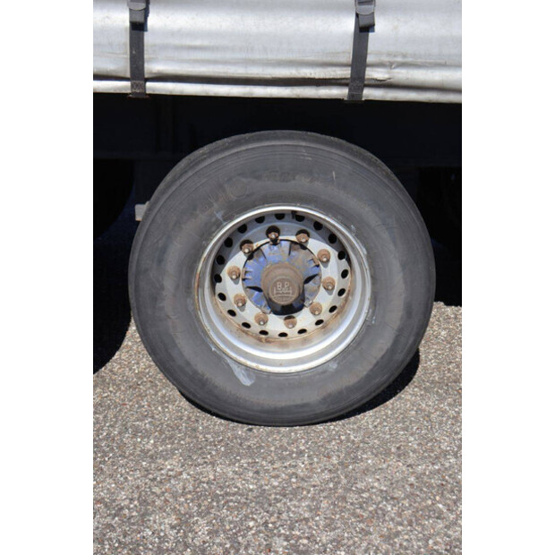 2004 باكتون T3-001-46909592