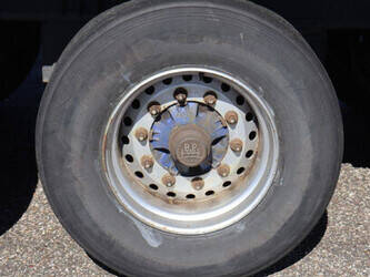 2004-pacton-t3-001-1449047-46909592