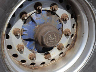 2004-pacton-t3-001-1449047-46909593