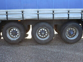 2004-pacton-t3-001-1449047-46909602