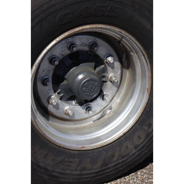 2002 Pacton T3-001-46909742