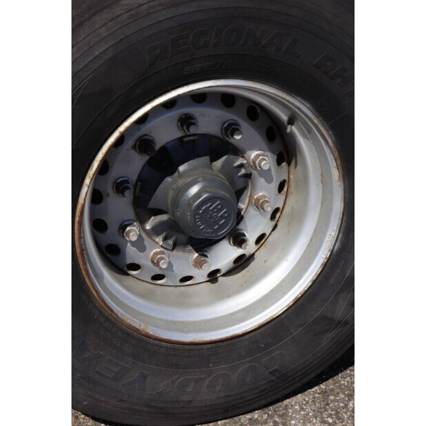 2002 Pacton T3-001-46909747