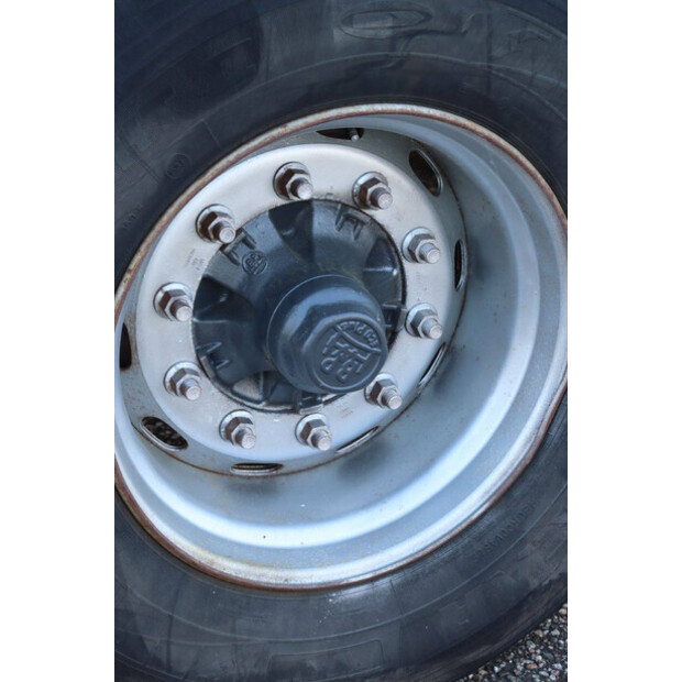 2002 Pacton T3-001-46909755