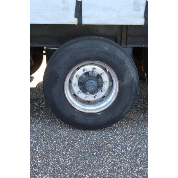 2002 Pacton T3-001-46909756