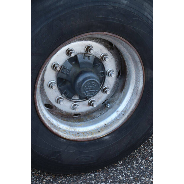 2002 Pacton T3-001-46909757