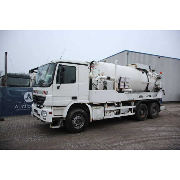 2008 Mercedes-Benz 930.24-46909989