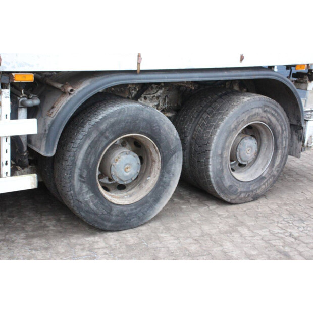 2008 Mercedes-Benz 930.24-46910003