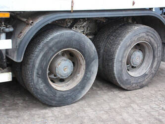 2008-mercedes-benz-930-24-1449056-46910003