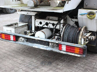 2008-mercedes-benz-930-24-1449056-46910009