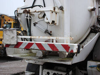 2008-mercedes-benz-930-24-1449056-46910010