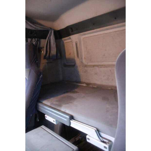 2004 MAN TGA 35.410-46910082