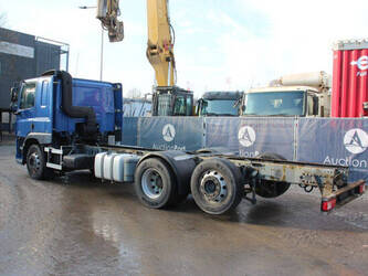 2015-daf-cf-euro-6-1449066-46910286