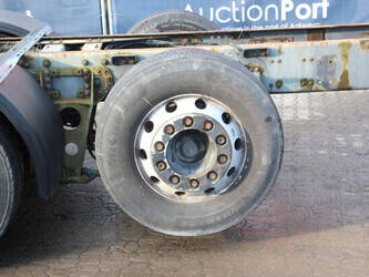 2015-daf-cf-euro-6-1449066-46910301