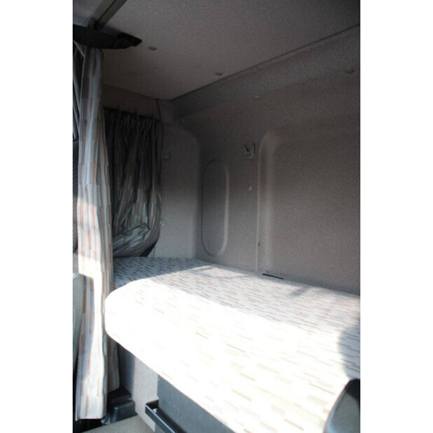 2015 DAF CF EURO 6-46910320