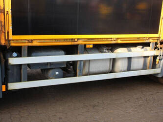 2014-mercedes-benz-antos-2540-1449068-46910382