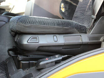 2014-mercedes-benz-antos-2540-1449068-46910400