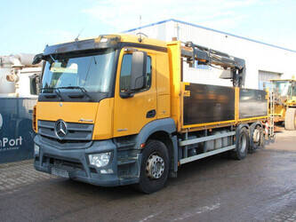 2014-mercedes-benz-antos-2540-1449069-46910420