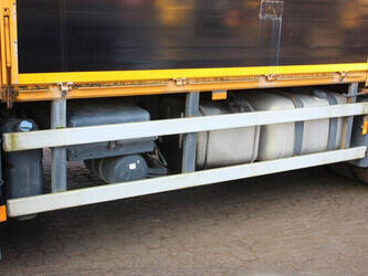 2014-mercedes-benz-antos-2540-1449069-46910428