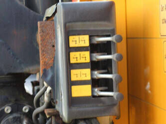 2014-mercedes-benz-antos-2540-1449069-46910438