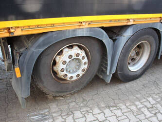 2014-mercedes-benz-antos-2540-1449069-46910442