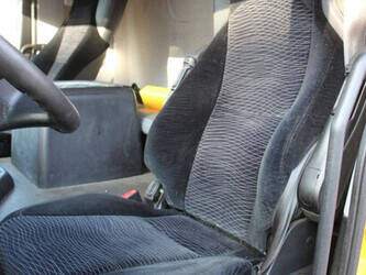 2014-mercedes-benz-antos-2540-1449069-46910447