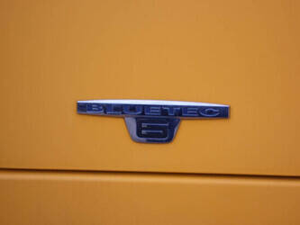 2014-mercedes-benz-antos-2540-1449070-46910471