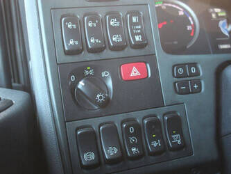 2014-scania-g-410-1449071-46910532