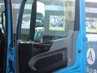 2016-mercedes-benz-antos-2533-1449075-46910700