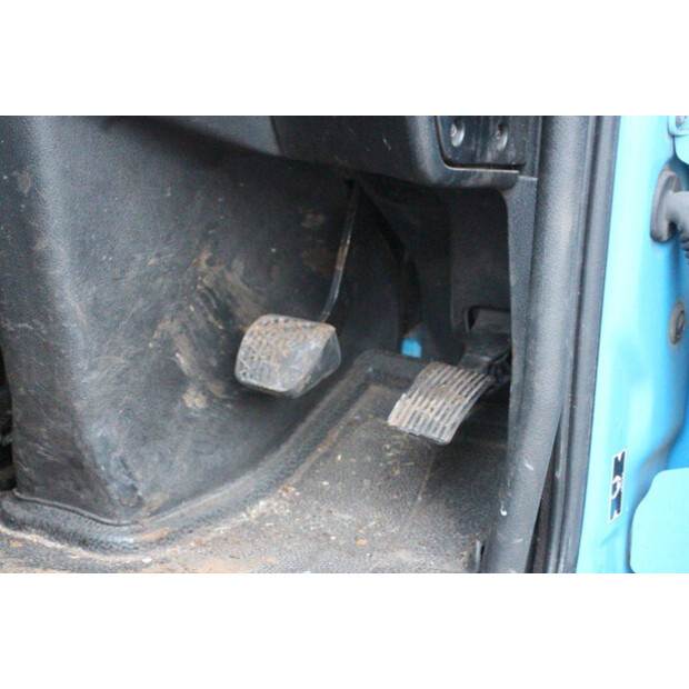 2016 Mercedes-Benz Antos 2533-46910701