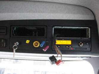 2016-mercedes-benz-antos-2533-1449075-46910709