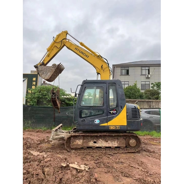 2022 هيونداي 80-7-46910776