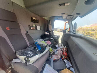 2014-grove-gmk-6300-l-46910839