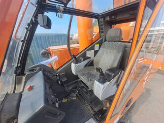 2014-grove-gmk-6300-l-46910846