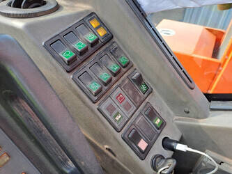 2014-grove-gmk-6300-l-46910847