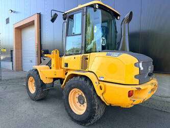 2014-volvo-l30g-1449110-46911500